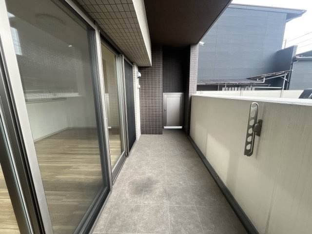 フランディルルミエ思案橋のバルコニー
