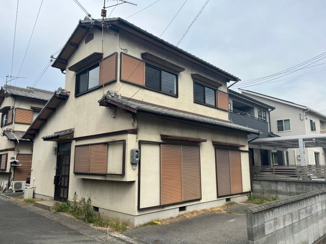 土山４丁目貸家