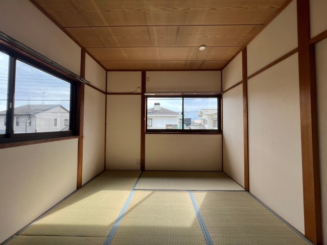 土山４丁目貸家の和室