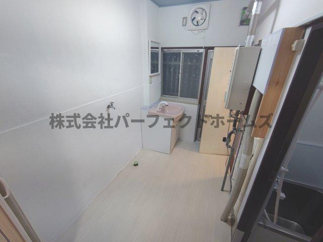 池田西町テラスハウス賃貸の洗面所|使いやすい洗面所です