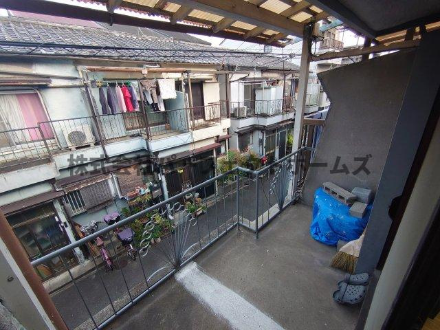池田西町テラスハウス賃貸のバルコニー|広々としたバルコニーです
