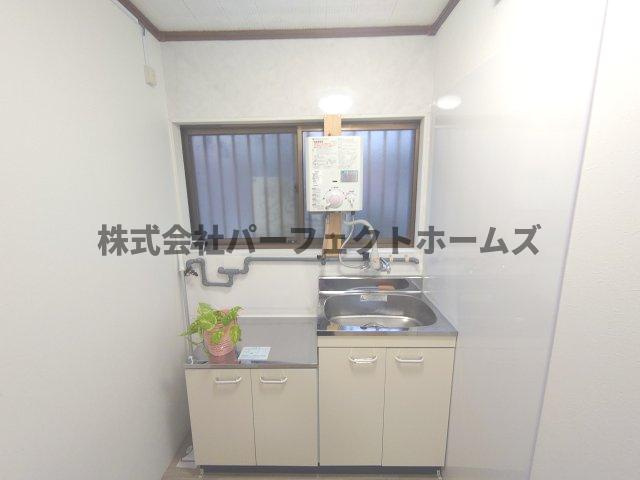 池田西町テラスハウス賃貸のキッチン|キッチンでお料理をお楽しみください