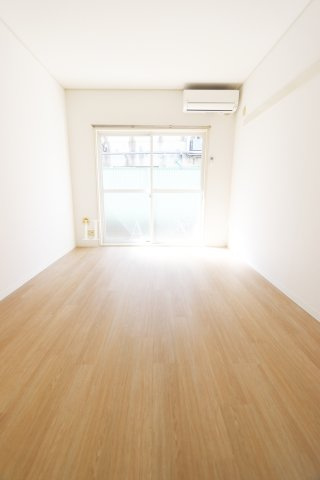 メゾン・ド・三恵の寝室