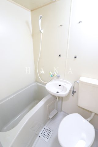 メゾン・ド・三恵の浴室