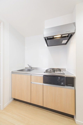 【キッチン】 | CROSS AVENUE春日 | 別号室の写真になります。現況優先。