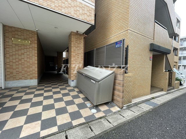 Amapola(アマポーラ)のエントランス