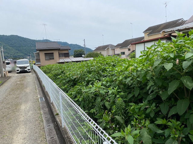 【外観】 | 販売されている全ての土地が、宅地用の土地であるとは限りません。都市計画法に基づき、基本的に住宅を建てることができるのは土地計画区であることに加え、市街化区域として定められている地域のみとなっています。