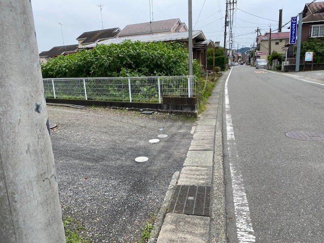 【展望】 | 土地の地勢が高台の場合、景色が綺麗にみることができ、景色にこだわってお家探ししている方におすすめです！また平坦地よりも風通しがいいというメリットがあります。デメリットもあるので是非現地でご確認下さい。