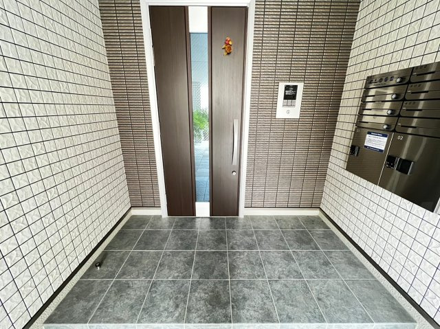 DWELL SAKURAのエントランス|DWELL SAKURA