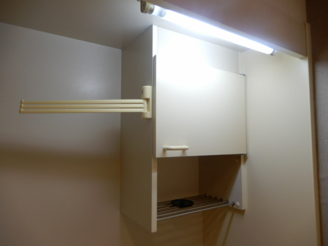 神戸市垂水区仲田３丁目の賃貸マンションの内装