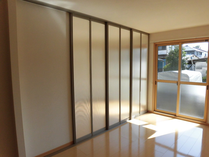 セジュールさくらの居間・リビング|ゆったりとした居間です