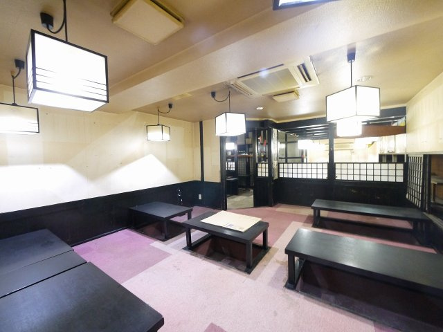 萬田店舗の内装