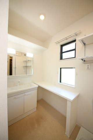 クレアガーデン大高台の洗面所