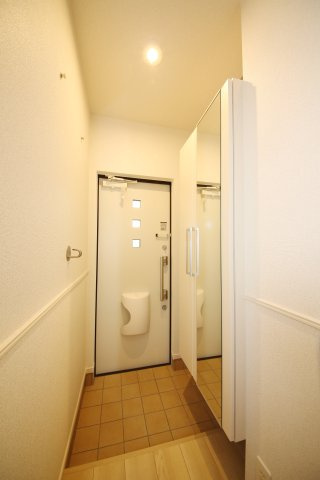 クレアガーデン大高台の玄関