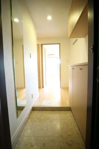 千代田区二番町の賃貸マンションの玄関