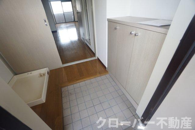 カーサ弐番丁の玄関