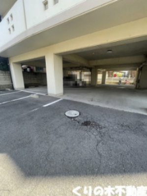 【駐車場】 | ルミウス北高下Ⅲ | 駐車場があるので、車を買う予定の方も安心です