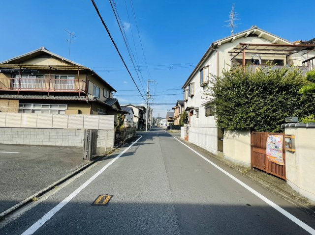 一乗寺染殿町　1号地　建築条件付土地の前面道路含む現地写真