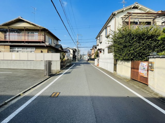 一乗寺染殿町　1号地　建築条件付土地の前面道路含む現地写真