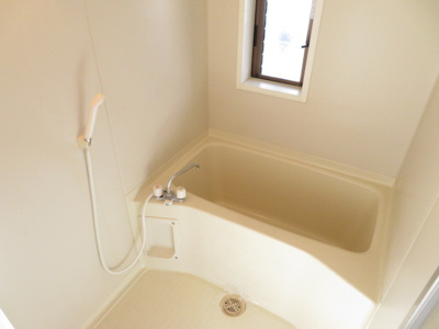 【浴室】 | メゾンドアーサⅧ | 窓あり