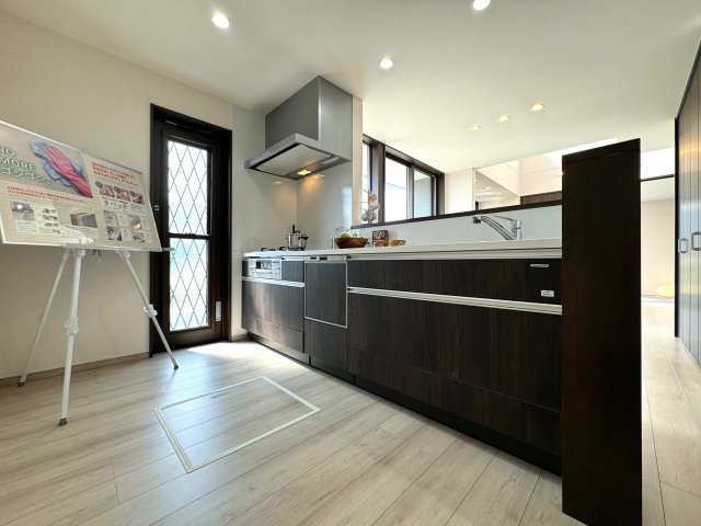 葛城市北花内　新築(全3区画）A号地 モデルハウスのキッチン|◆対面キッチン♪　使いやすいタカラスタンダードのキッチン♪