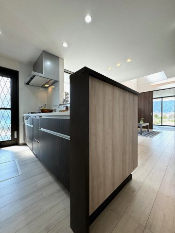 葛城市北花内　新築(全3区画）A号地 モデルハウスのキッチン|◆モデルハウスA号地キッチン♪　色合いもお洒落ですよ(^^)/