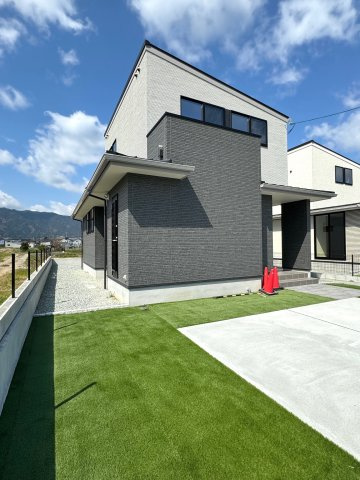 葛城市北花内　新築(全3区画）A号地 モデルハウスの外観|◆モデルハウスA号地♪　シックな外観(^^)/
