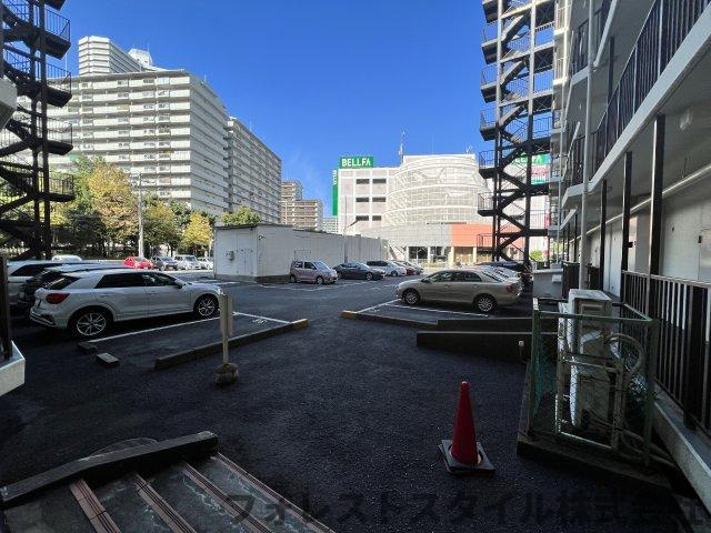 高倉グリーンマンションの駐車場