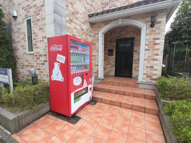 セリシールのエントランス