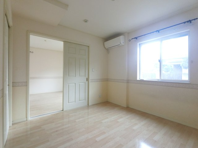 セリシールの設備