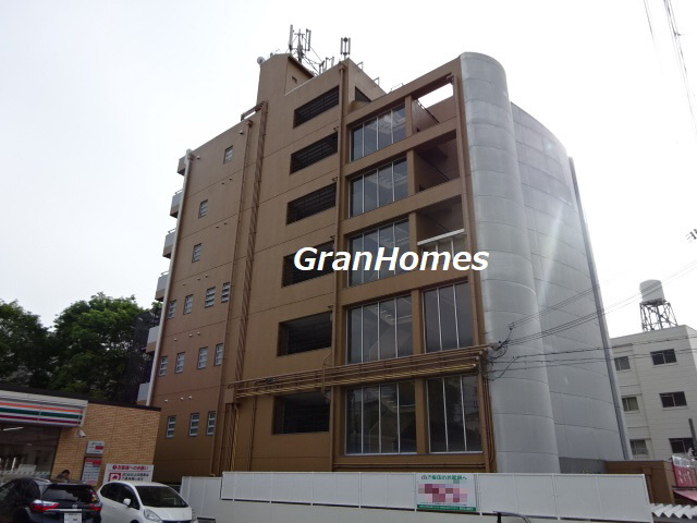 セラーン朝霧の外観