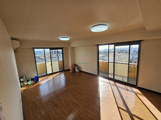 セラーン朝霧の居間・リビング