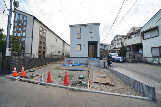 【横浜市保土ケ谷区釜台町24-23全２棟新築戸建てＢ号棟】★仲介手数料無料★（常盤台小学校・保土ヶ谷中学校）の外観