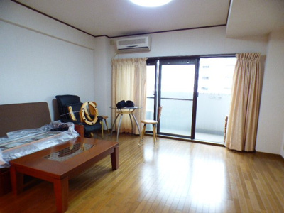 【居間・リビング】 | コースト・ビュー・サントピアプリーザ