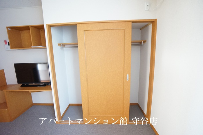 レオパレスYKOキャンプツクバの収納