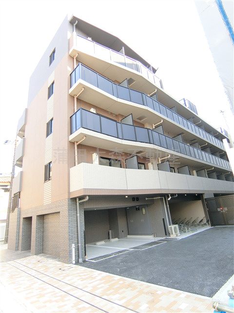 アーバンパーク東六郷Ⅱの外観