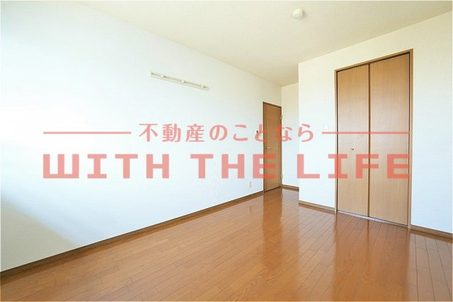 グレースコート国分I【キャッシュバック対象物件】の洋室|スタンダードな洋室です