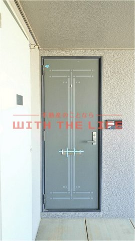 グレースコート国分I【キャッシュバック対象物件】の玄関|きれいな玄関です