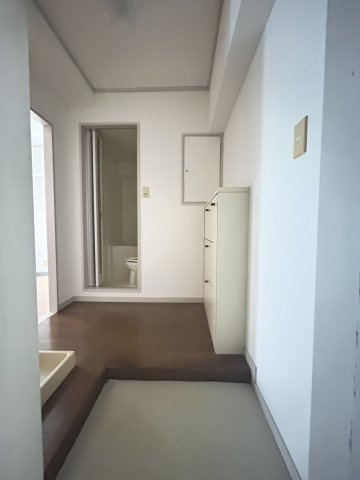 サンパレス２１六甲１の玄関