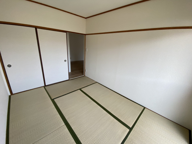ハイツときわの和室