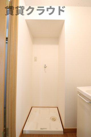 コンフォール蘇我の洗面所|室内洗濯機置き場
