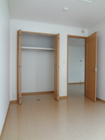 オハナ・ラウレアＢの収納