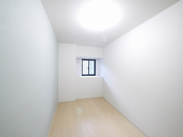 清～きよら～西大寺・南町の洋室