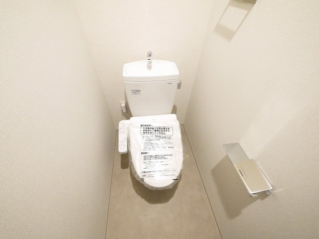 清～きよら～西大寺・南町のトイレ|ゆったりとした空間のトイレです
