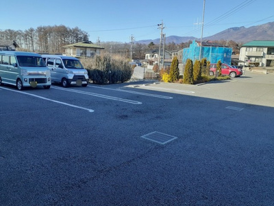 【駐車場】 | ハミングバード