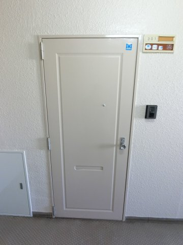 【玄関】