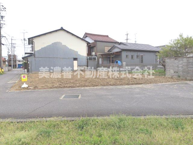 ６１８３５　本巣郡北方町北方土地の外観