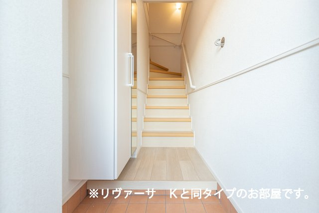 モデラート２３　Ｂの玄関