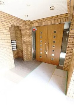 【エントランス】 | シャトレ千里 | エントランス★