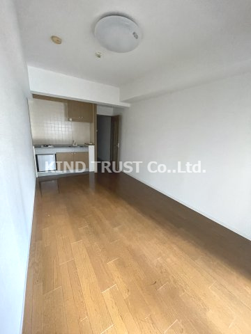 エスリード堂島の洋室|落ち着いた色調の洋室です